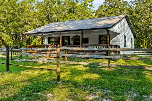 834 County Road, Goodrich, TX 77335