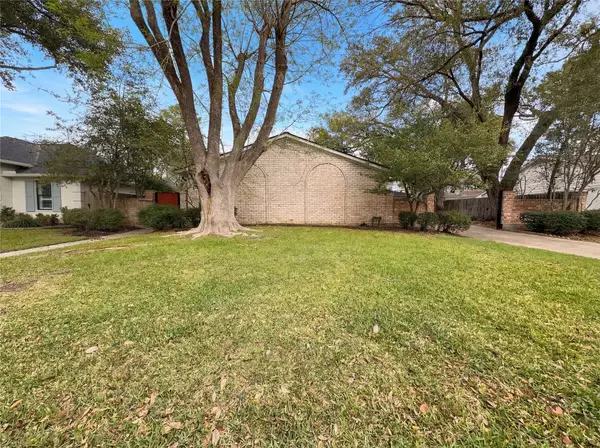 10726 Sugar Hill Drive, Houston, TX 77042