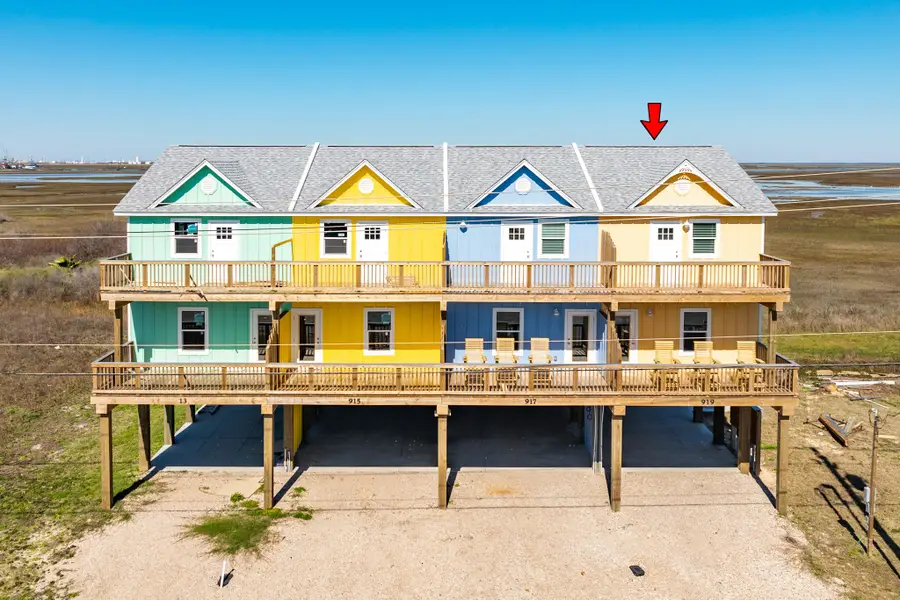 919 Blue Water Hwy, Surfside Beach, TX 77541 - Image #2