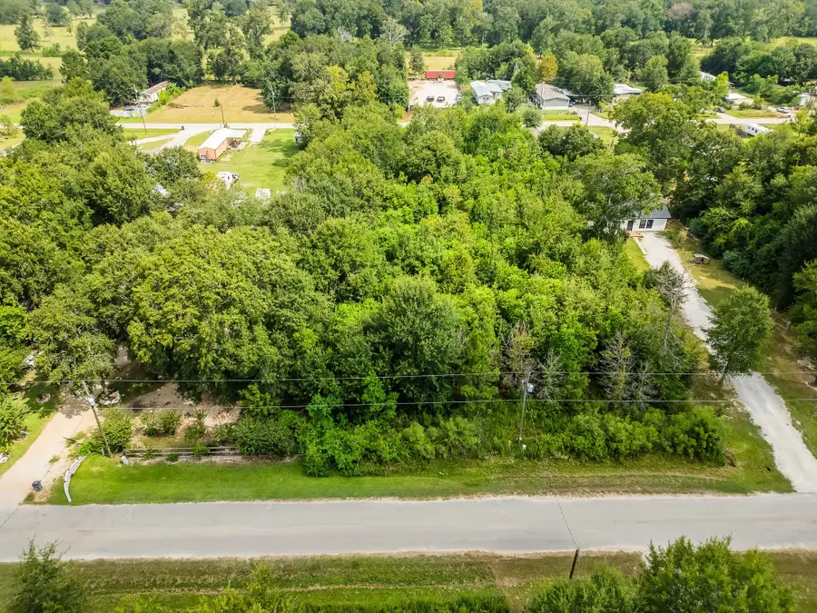 359 County Road 3417, Cleveland, TX 77327 - Image #2