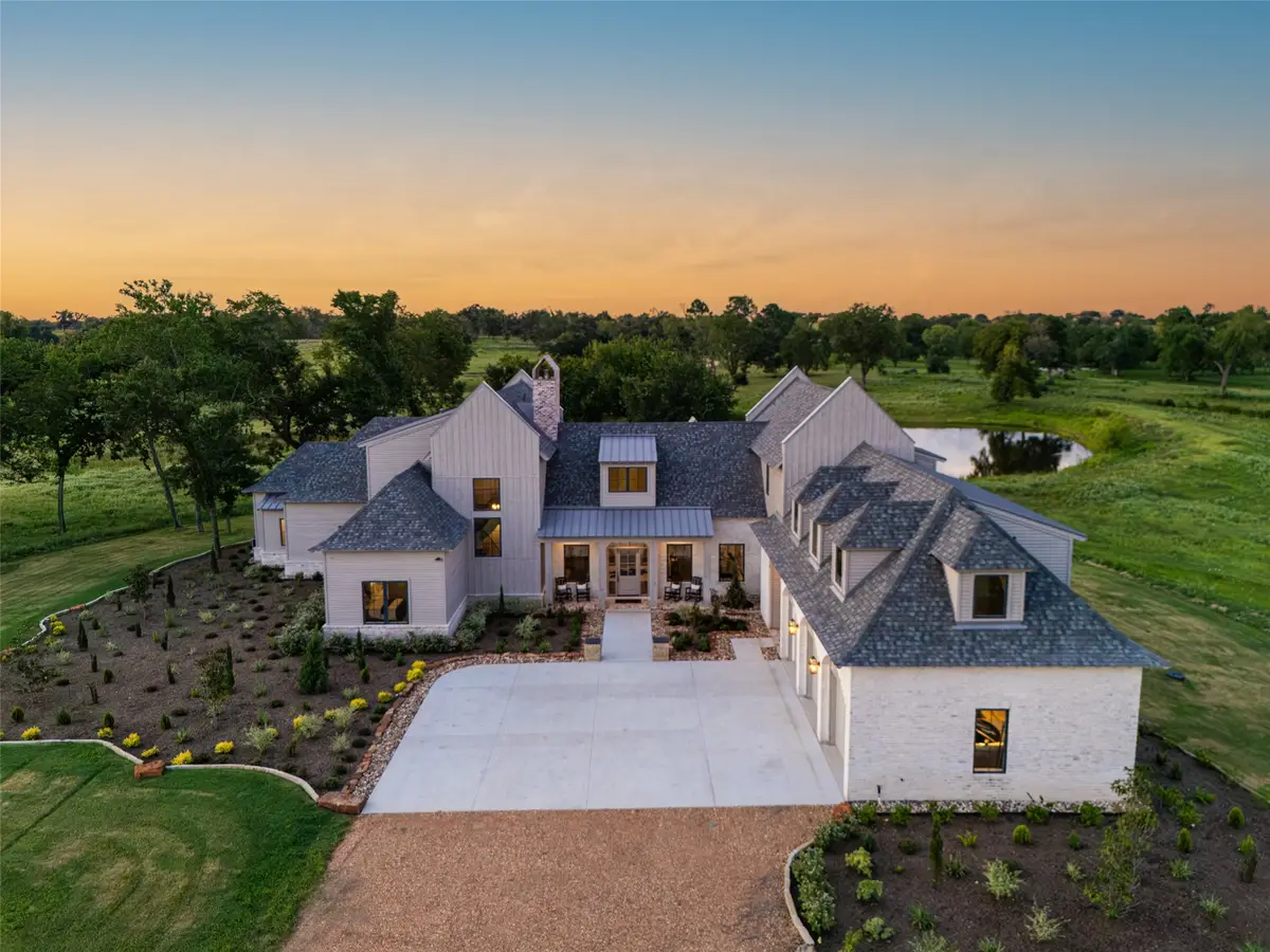 404 Blackberry Lane, Washington, TX 77880 - #1