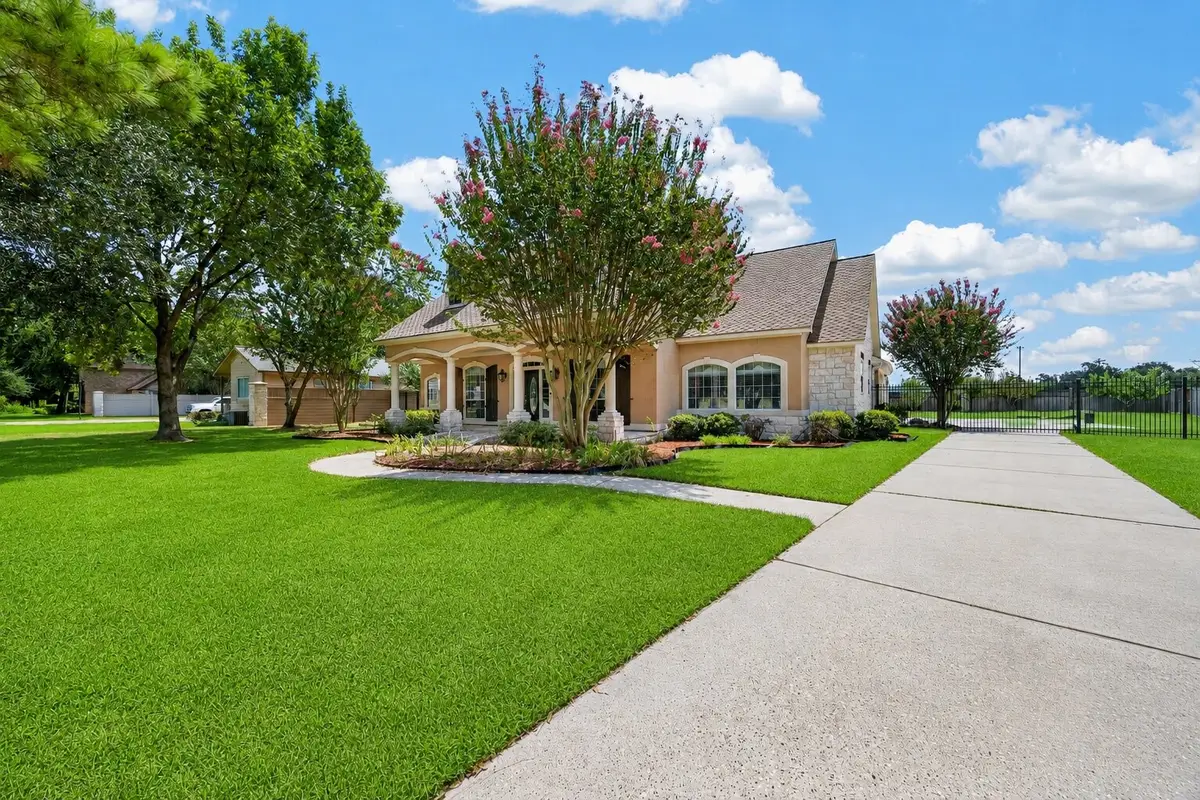 17027 Champions Lakeway, Tomball, TX 77375 - #1