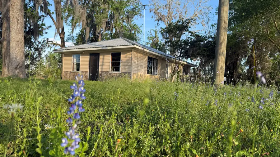 215 Weldon, Livingston, TX 77351 - #2