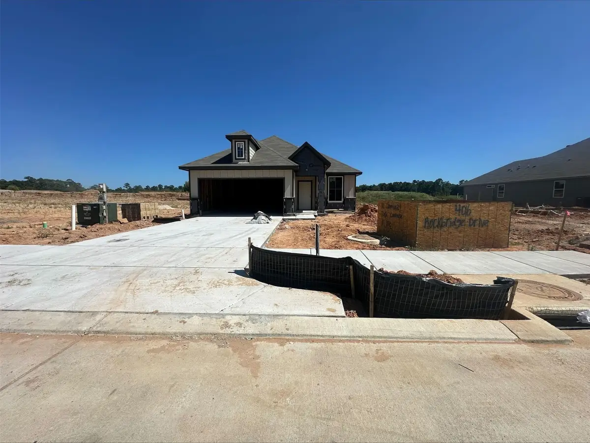 406 Rockbridge Drive, Huntsville, TX 77340 - #1