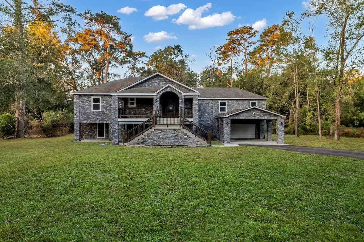 83 White Oak Drive N, Woodbranch, TX 77357 - Image #1