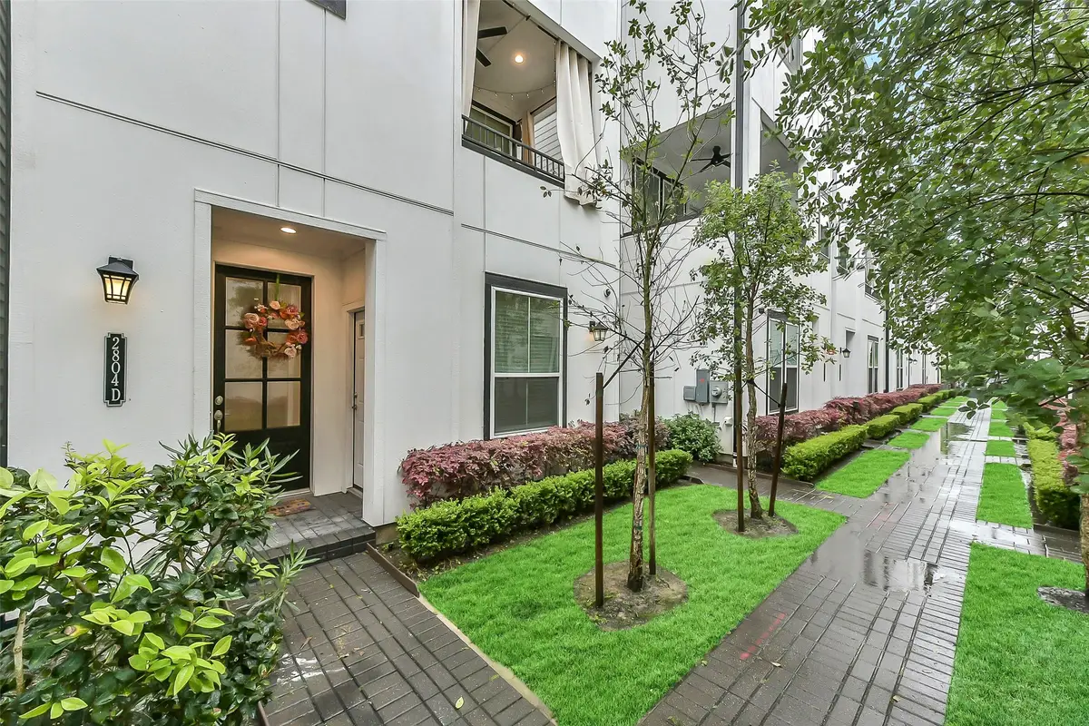 2804 Grand Fountains Drive #D, Houston, TX 77054 - #1