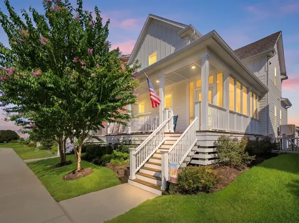 5 Duval Street, Galveston, TX 77554