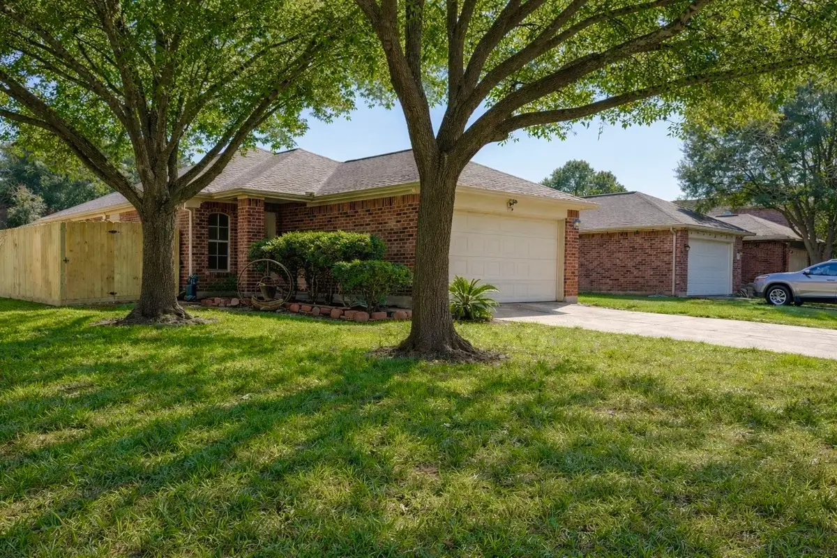 24318 Hard Wood Drive, Huffman, TX 77336 - Image #1