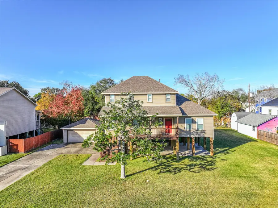 212 Oakdale Street, Shoreacres, TX 77571 - Image #2