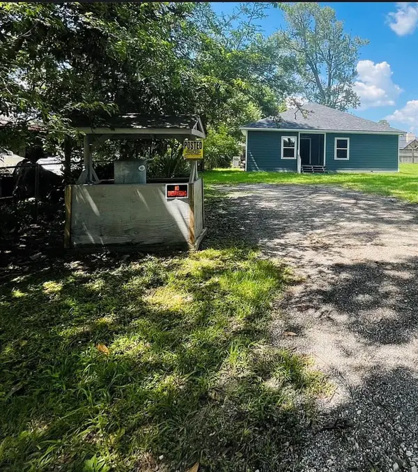 602 Big Deer Drive, Crosby, TX 77532