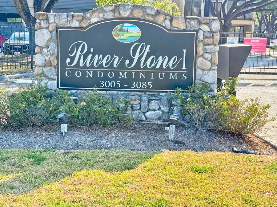 3085 Walnut Bend Lane #16, Houston, TX 77042 - #2