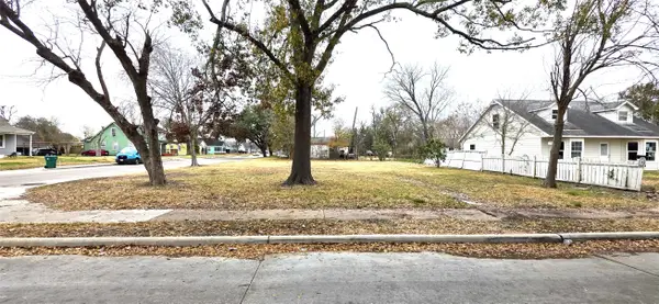 612 Live Oak Street, Pasadena, TX 77506