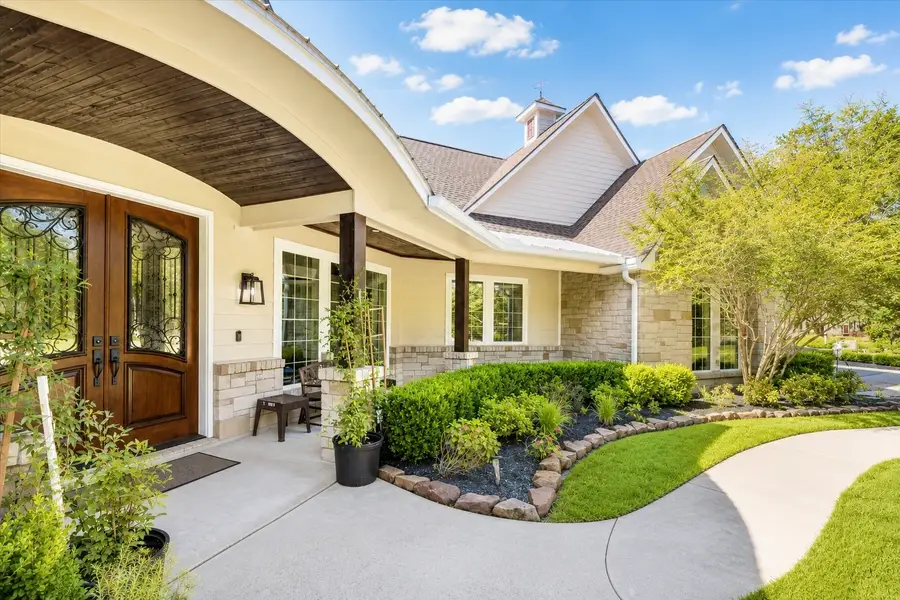 10332 Crown Ranch Boulevard, Montgomery, TX 77316 - #2