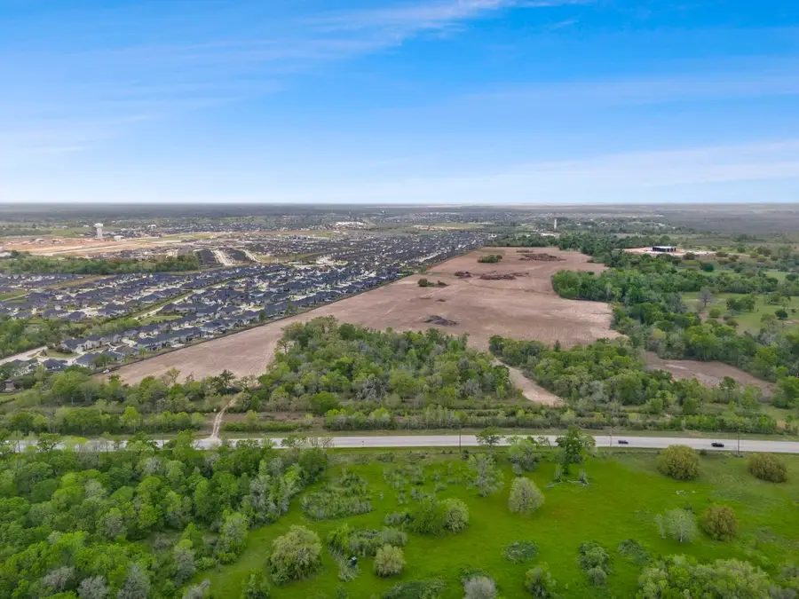 8527 Light Rail Drive, Clute, TX 77441 - #3
