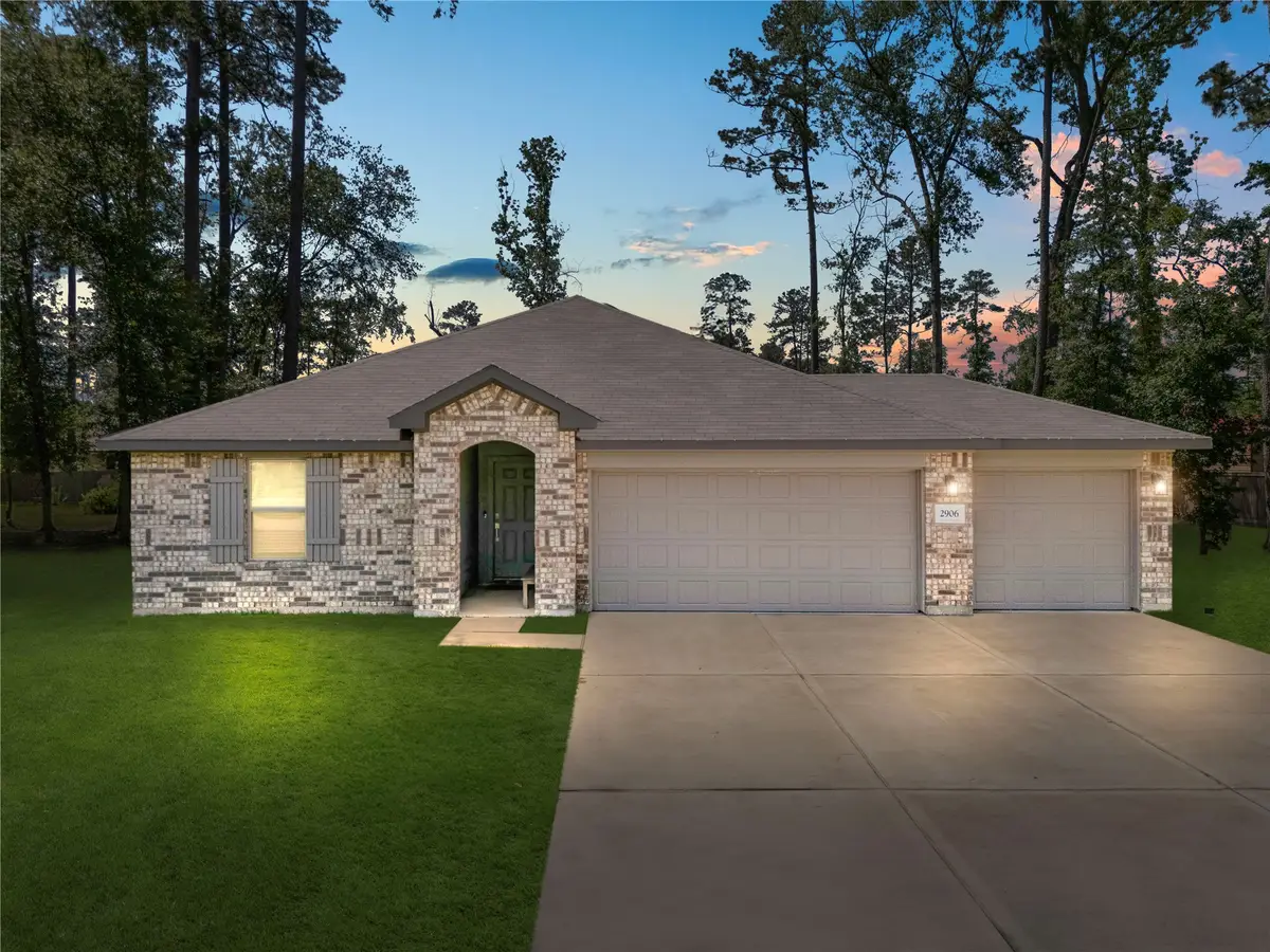 2906 Roman Forest Boulevard, New Caney, TX 77357 - Image #1