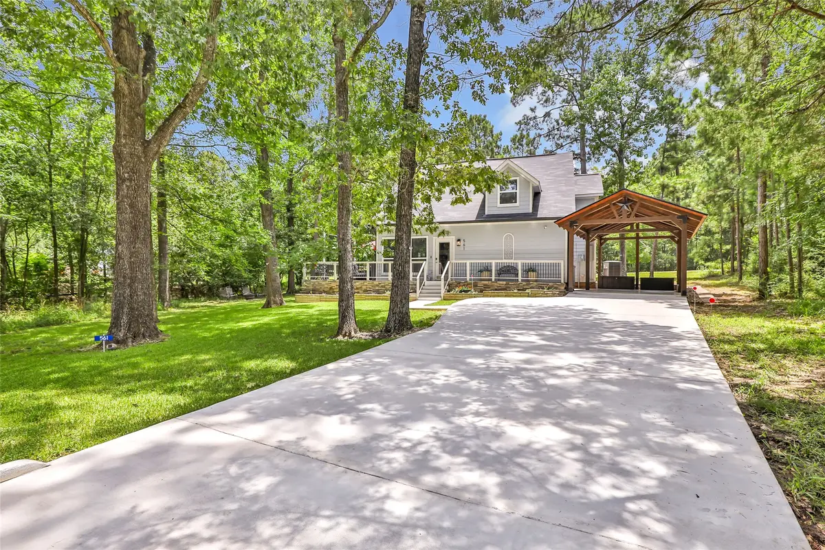 561 N Royale Greens Drive, Coldspring, TX 77331 - Image #1