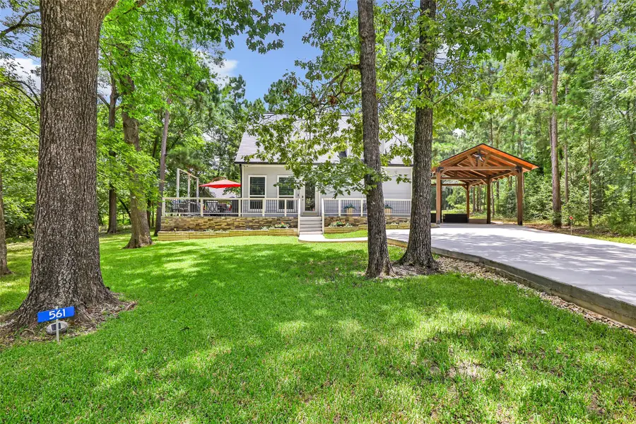 561 N Royale Greens Drive, Coldspring, TX 77331 - Image #3