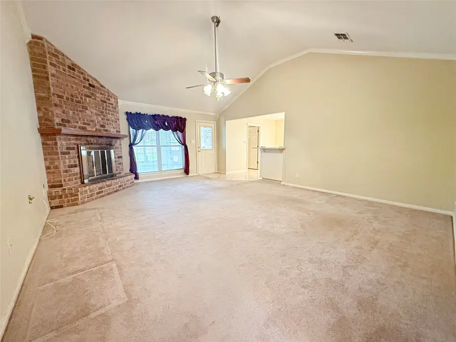 112 Aster Lane, Lake Jackson, TX 77566 - #2
