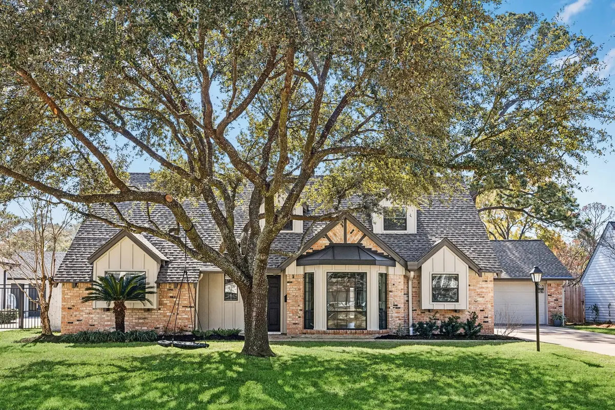 10219 Barwood Drive, Houston, TX 77043 - Image #1