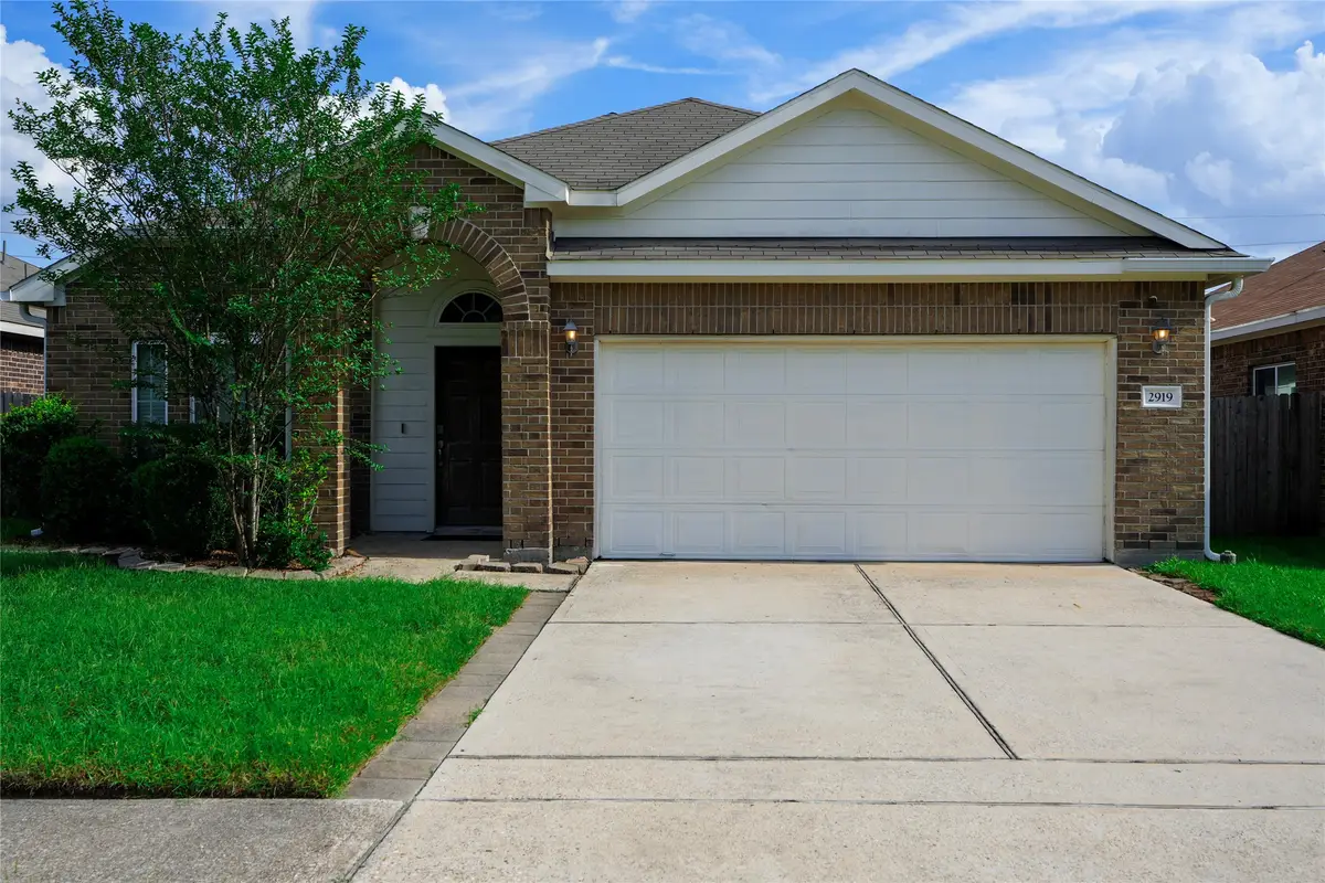2919 Silverchase Meadows Drive, Houston, TX 77014 - #1