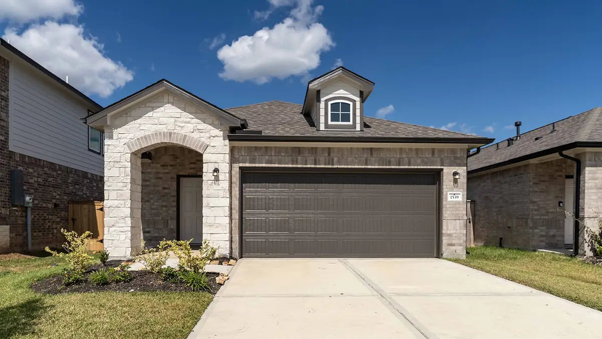 1539 Windrose Bend, Angleton, TX 77515 - Image #1