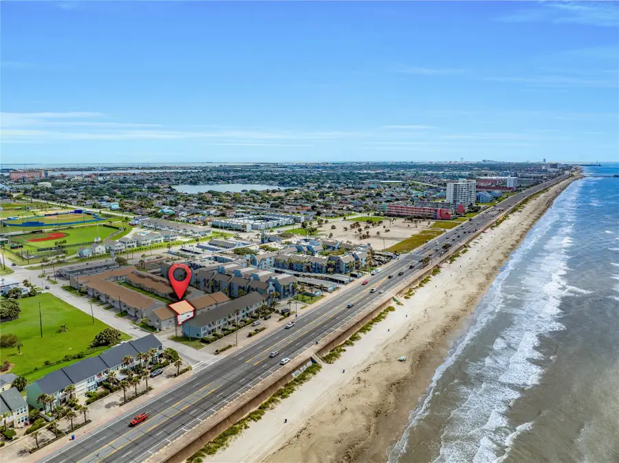 3700 83rd Street #4, Galveston, TX 77554 - #2