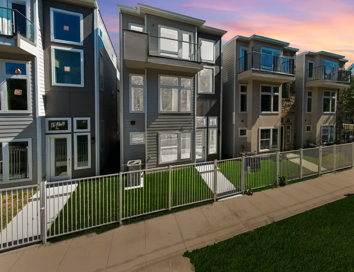 6721 Saint Augustine Street, Houston, TX 77021 - #1