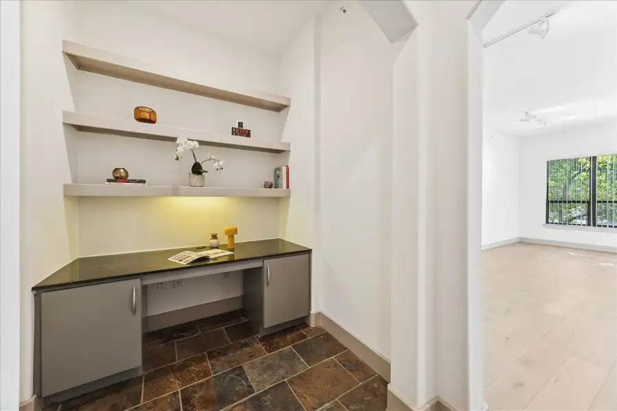 1901 Post Oak Boulevard #2203, Houston, TX 77056 - #3
