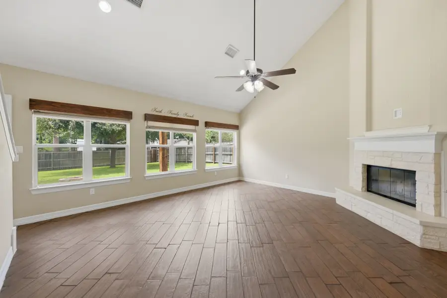 1109 Walnut Bend, Brenham, TX 77833 - #2