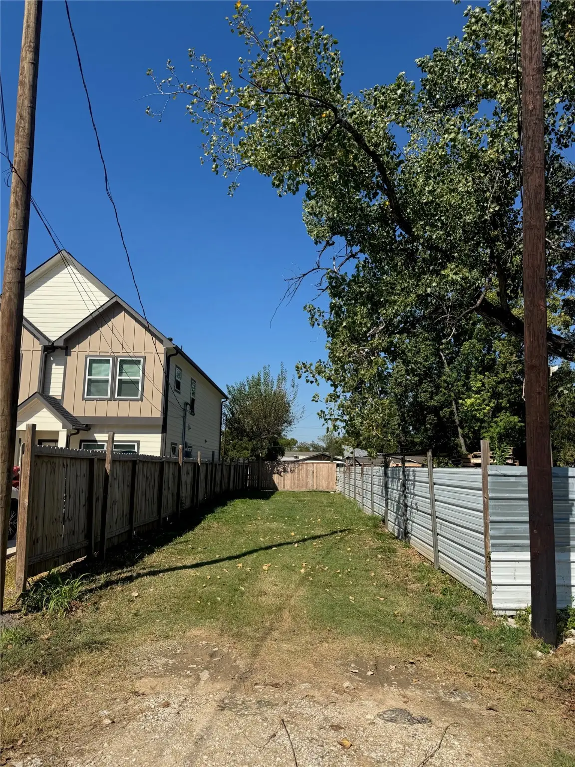 7713 St Louis Street, Houston, TX 77028 - Image #1