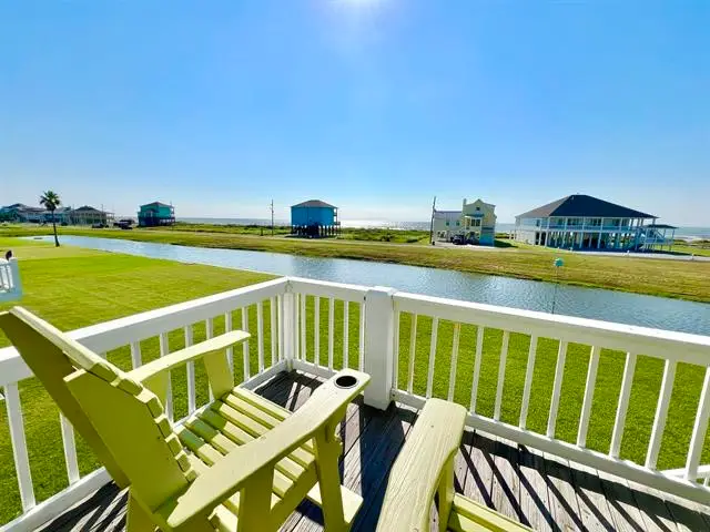 3174 Sea Castle Drive, Crystal Beach, TX 77650 - Image #3