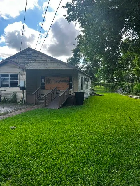 7214 Schuller Road, Houston, TX 77093
