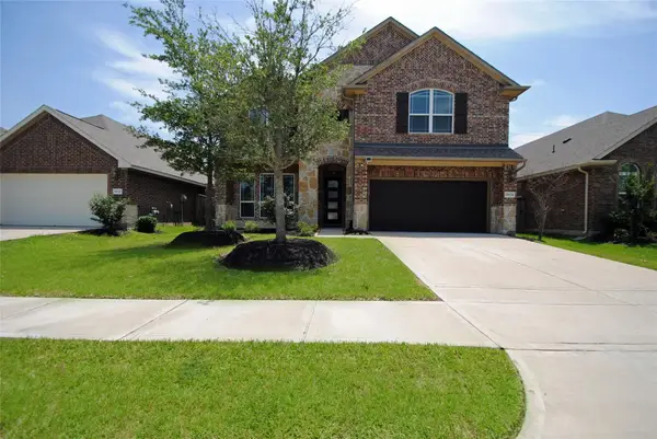 8834 Arch Rock Drive, Cypress, TX 77433