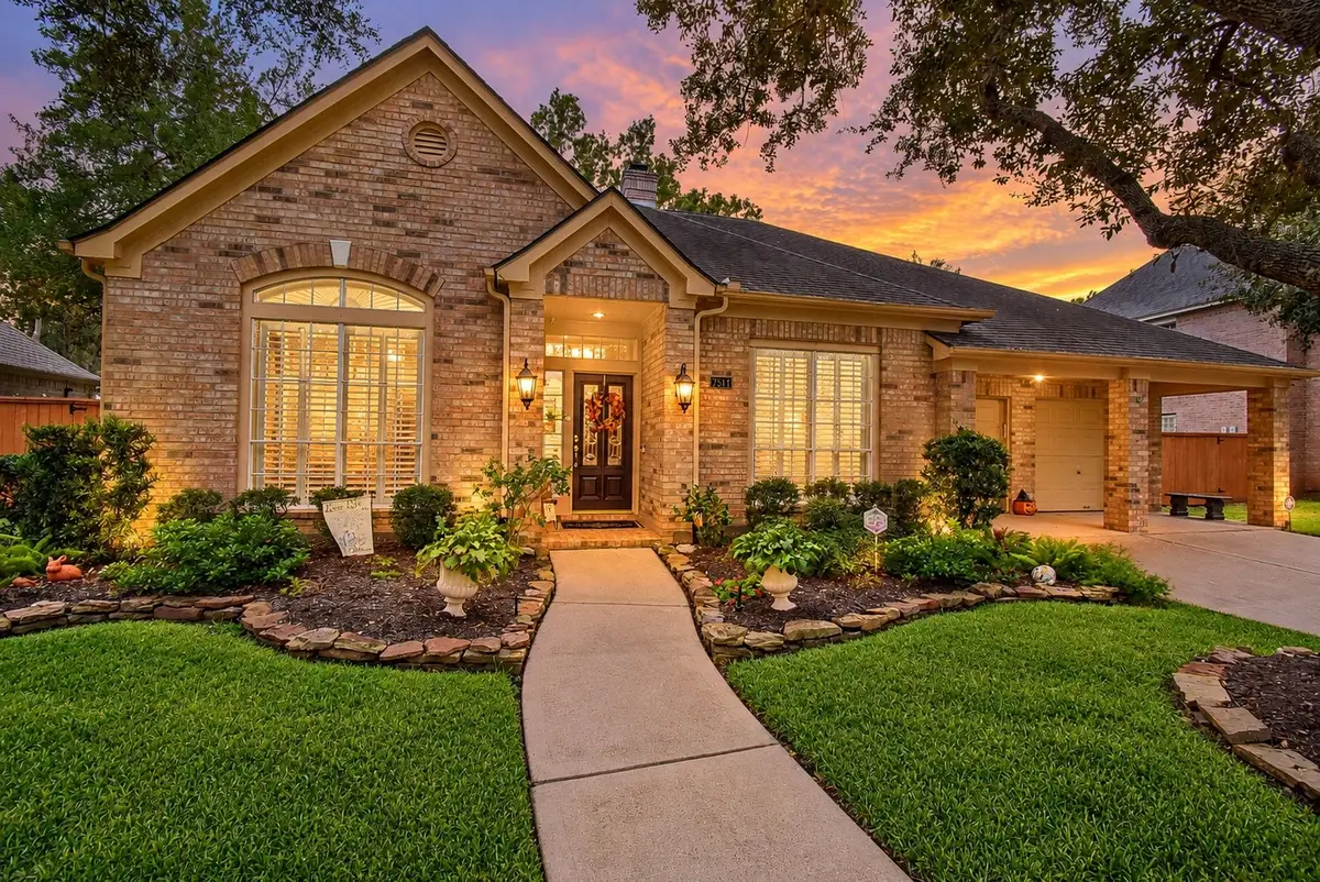 7514 Guinevere Drive, Sugar Land, TX 77479 - #1