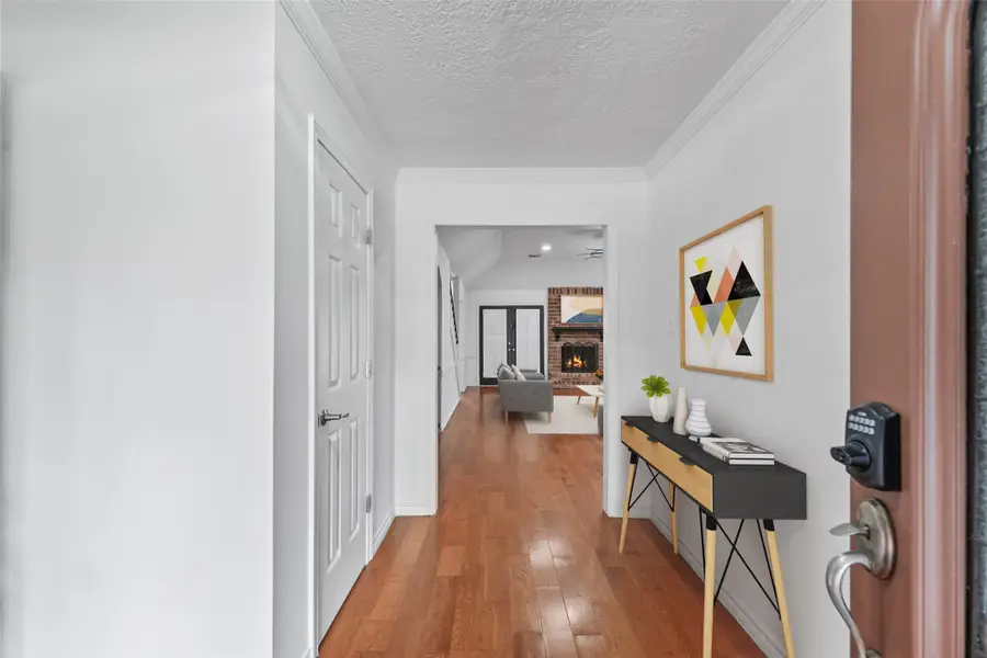 6711 Walton Heath Drive, Houston, TX 77069 - Image #2