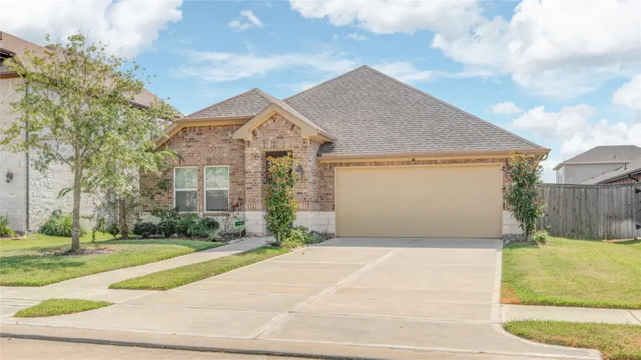 2618 Summer Indigo Trail, Pearland, TX 77089 - Image #2