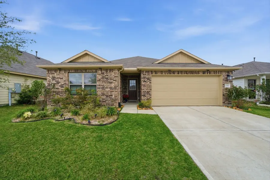 1202 Filly Creek Drive, Alvin, TX 77511 - #3