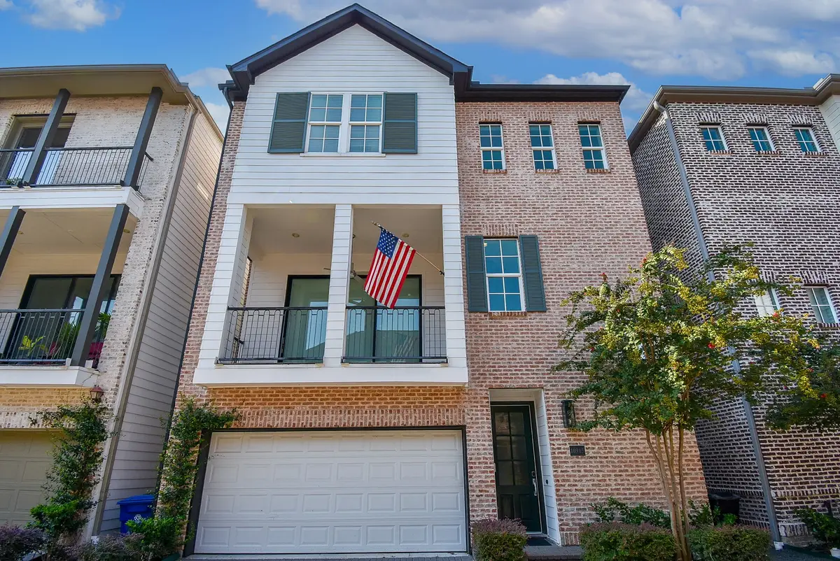 10915 Grove Tree Lane, Houston, TX 77043 - Image #1