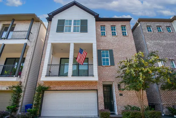 10915 Grove Tree Lane, Houston, TX 77043