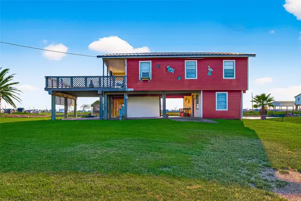 1870 Hall Road, Sargent, TX 77414