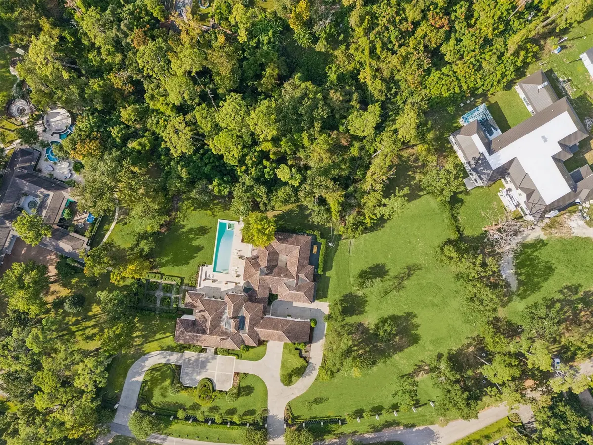 119 Carnarvon Drive, Houston, TX 77024 - #1