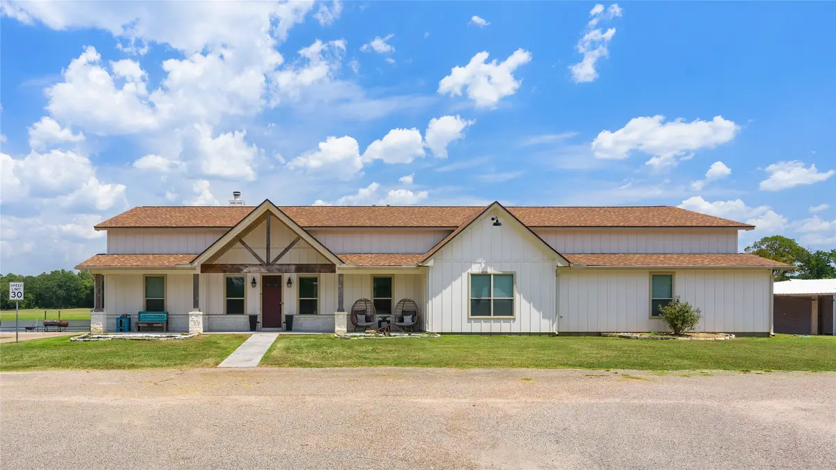 41111 Community Road, Magnolia, TX 77354 - Image #1