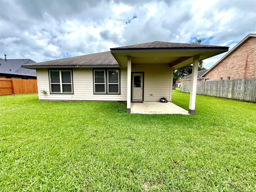 2268 Riveroaks Drive, West Columbia, TX 77486 - #3