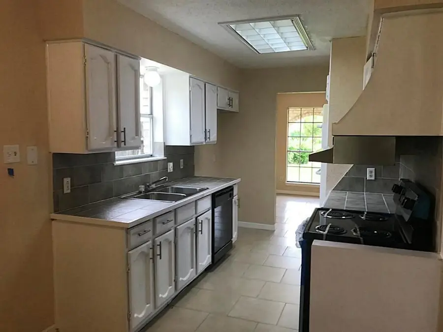 10014 Autumn Harvest Drive, Houston, TX 77064 - #2