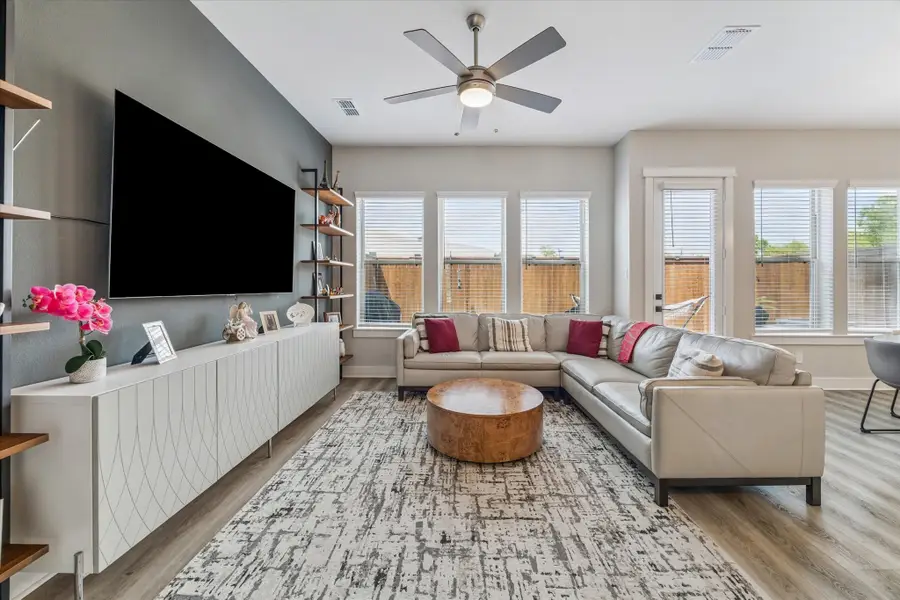 964 Ford Pines Lane, Houston, TX 77091 - Image #2