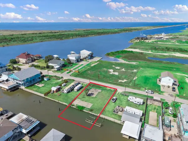 1295 N Crystal Beach Road, Crystal Beach, TX 77650