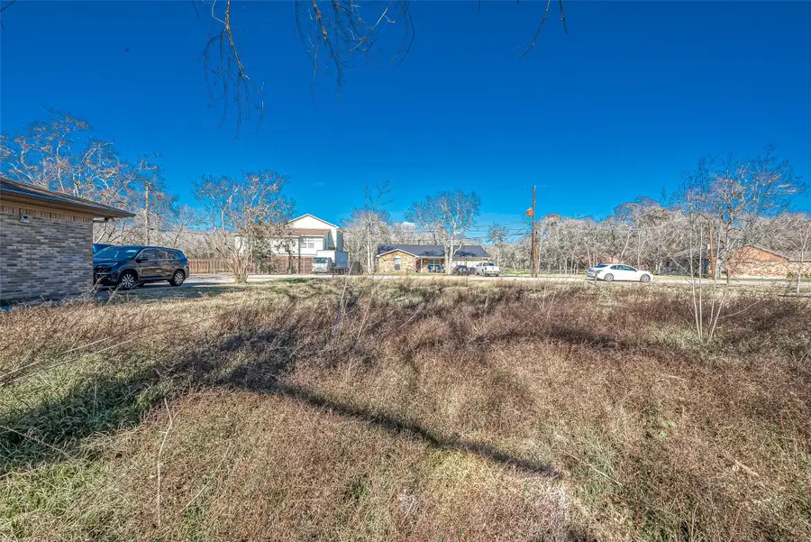 3406 Robinson Drive, Pearland, TX 77581 - Image #2