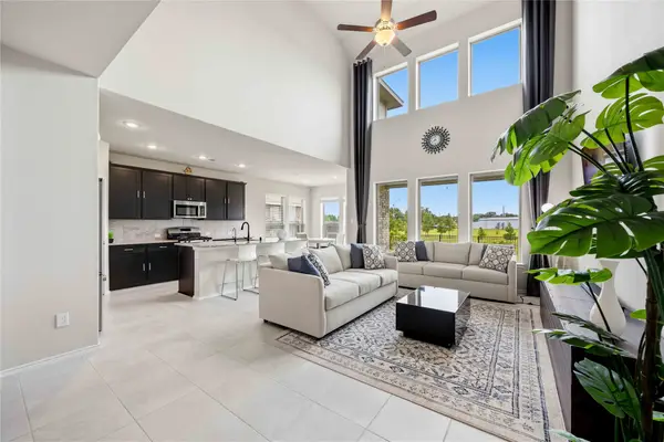 1334 Wild Mustang Trail, Richmond, TX 77406