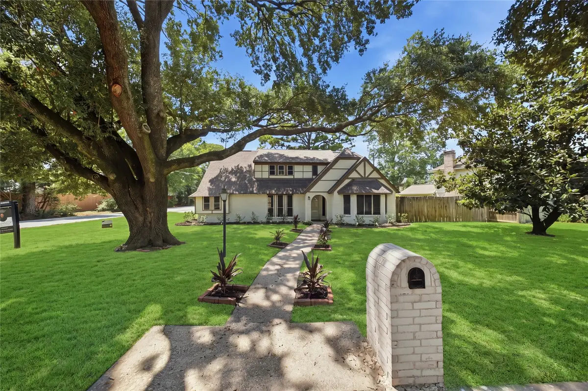 13903 Charlynn Oaks Dr, Houston, TX 77070 - #1