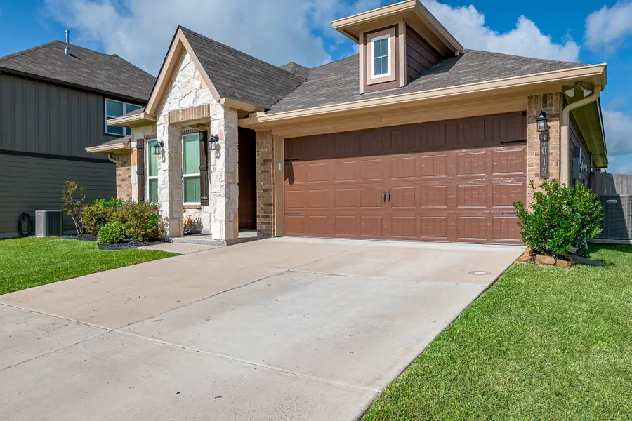 1012 Old Vine Road, Brenham, TX 77833 - Image #3